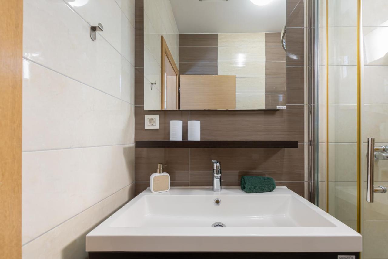 Kuca Lana Apartman Medulin Kültér fotó
