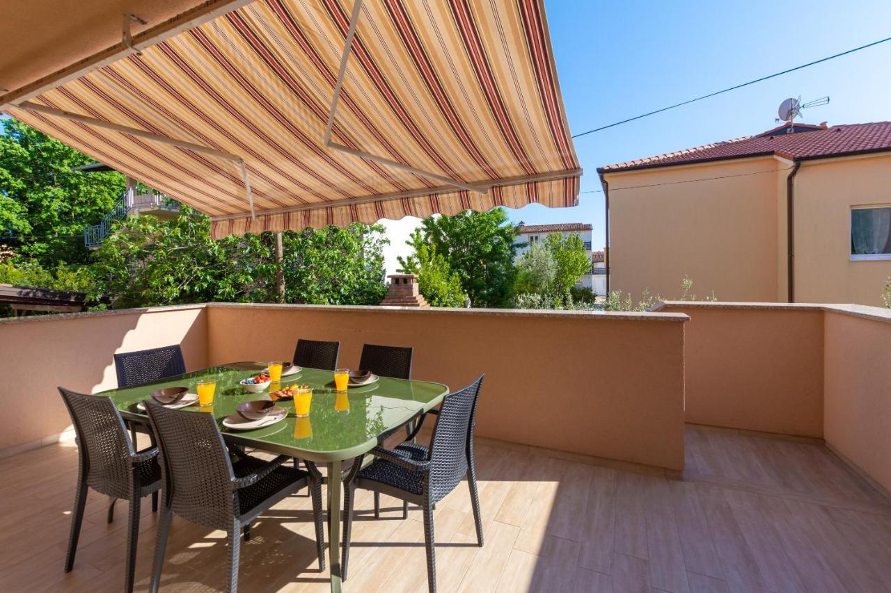 Kuca Lana Apartman Medulin Kültér fotó